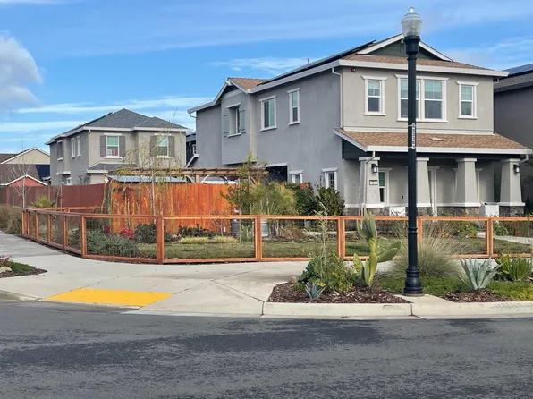 1219 Niemann St, Winters, CA 95694