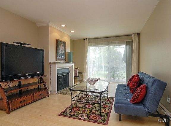 2nd image of 665 Grove Dr APT 210