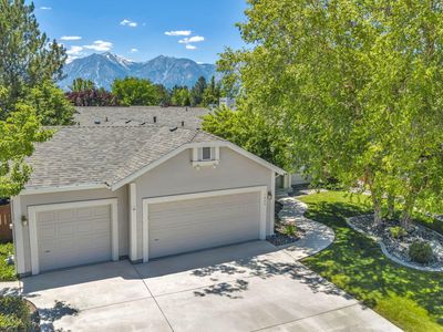 1800 Bougainvillea Dr, Minden, NV, 89423