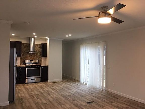 2nd image of 235 Parklane Ave