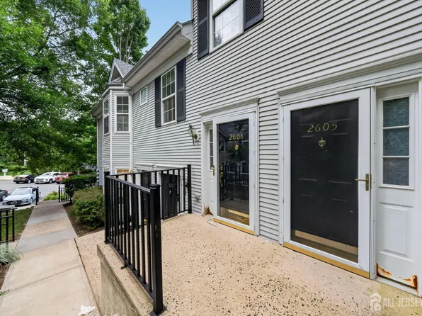 2606 Cypress Ln, East Brunswick, NJ 08816