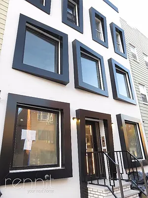 Rented by Rennit Inc. | media 45