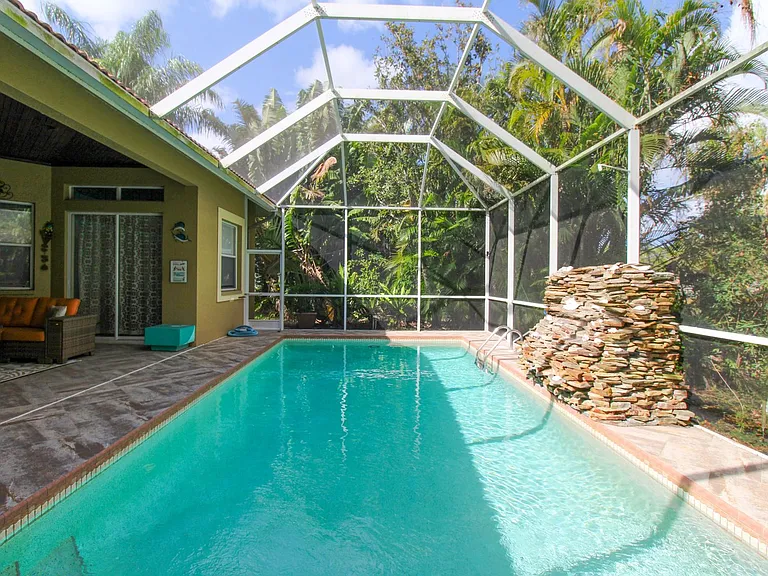 627 Soliel Dr — Photo 44