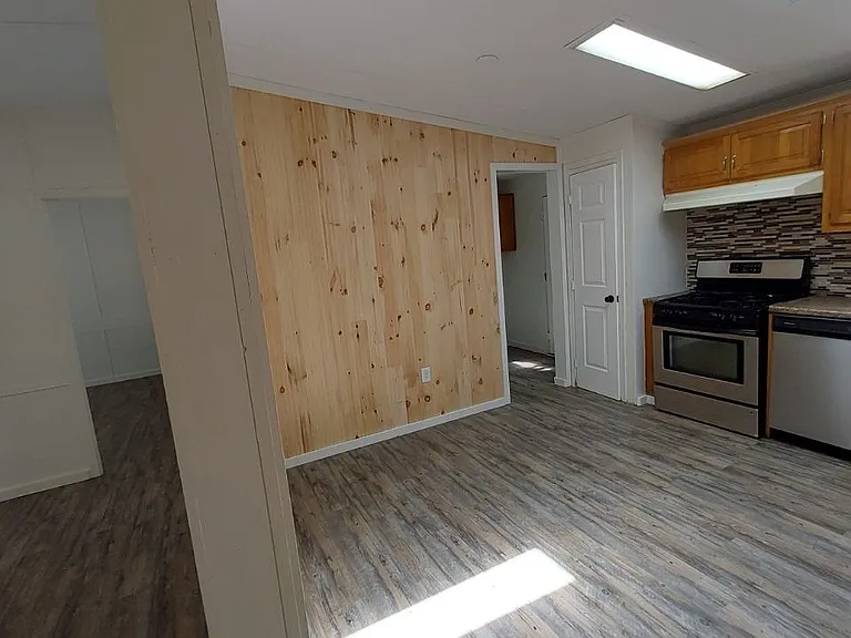 4044 Circle Dr — Photo 5