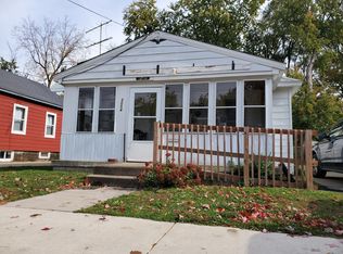 2054 Cleveland Ave SW, Wyoming, MI 49509