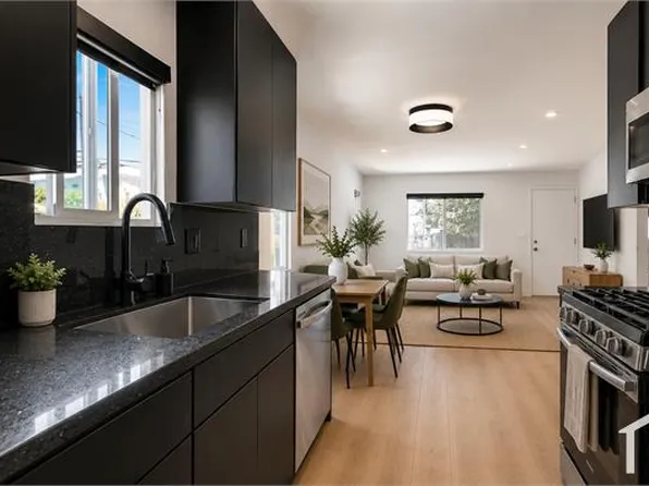 266 S Park View St, Los Angeles, CA 90057