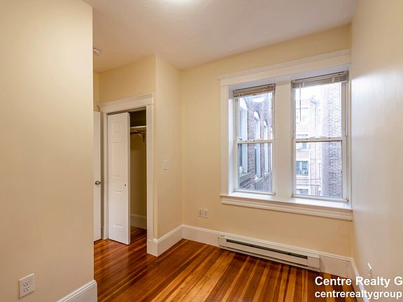 5th image of 887 Huntington Ave #U1