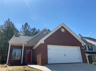 7195 Ravenwood Ln, Lithonia, GA 30038