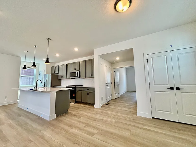 774 Star Grass Ln — Photo 3