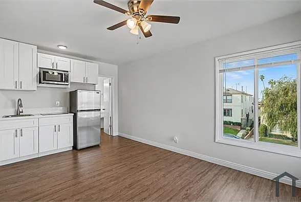 4170 Marlton Ave #G — Photo 2