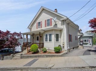 22 Logee St, Woonsocket, RI 02895