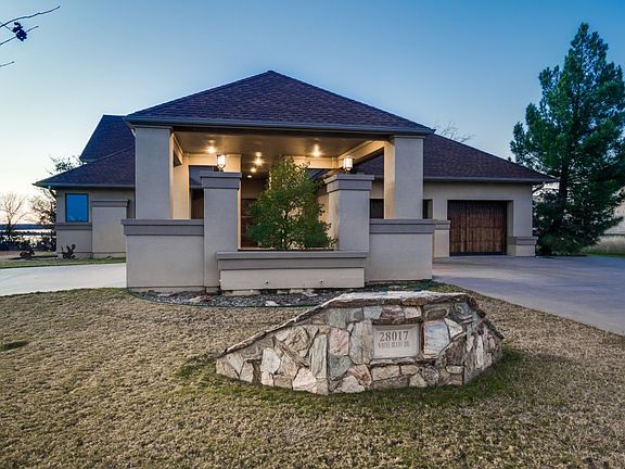 3rd image of 28017 White Bluff Dr