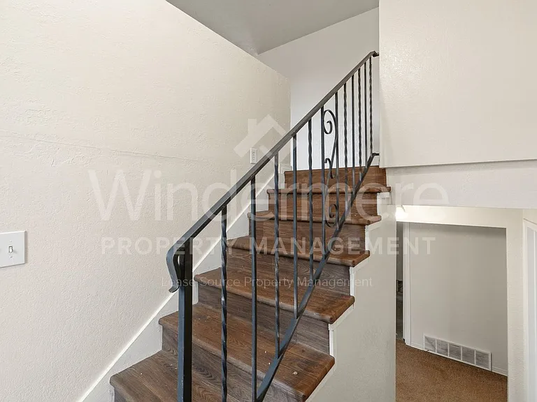 3828 E 7th Ave — Photo 5