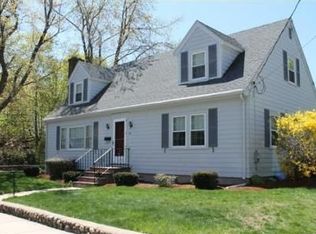 59 Vernon St, Woburn, MA 01801