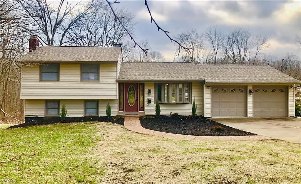 4190 Bob O Link Dr photo 1