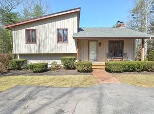 55 Acorn Rd, Wrentham, MA 02093