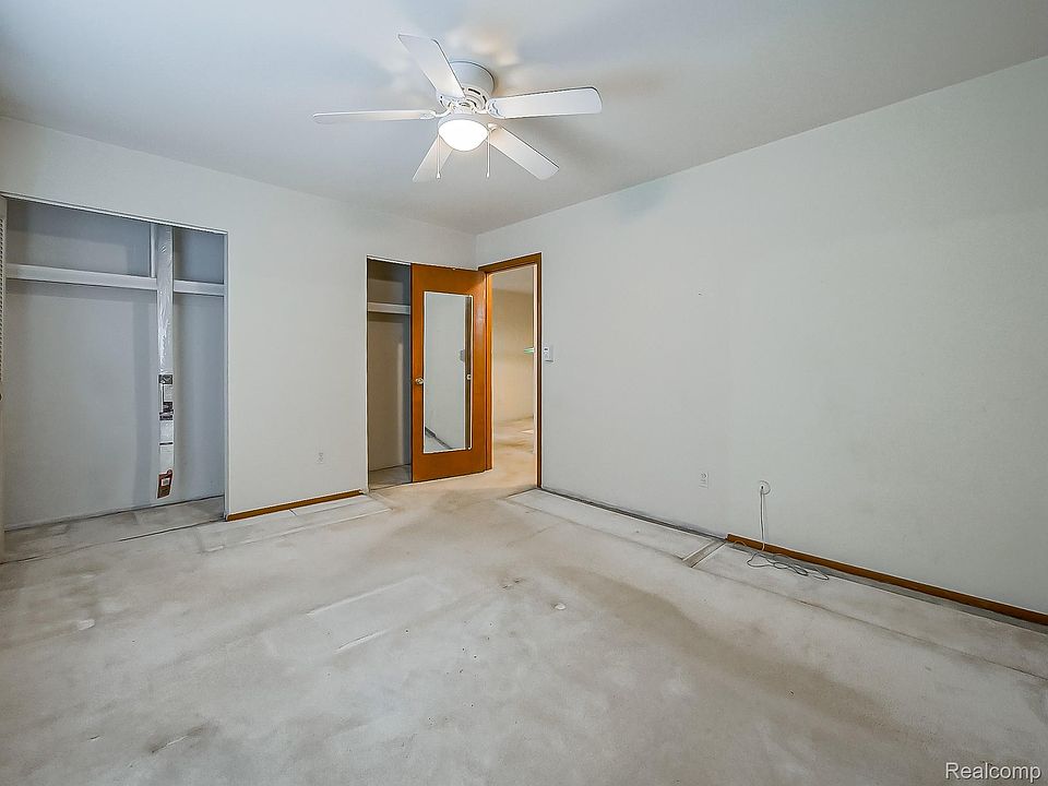 32125 Beaconsfield St Apt 44, photo 6
