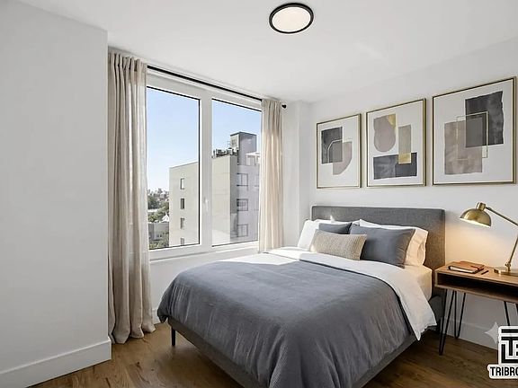 4th image of 997 Rogers Ave #3G