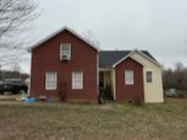 1003 Edgewood Dr, Dickson, TN 37055