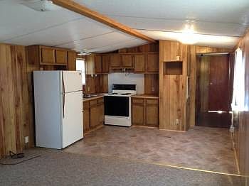 4th image of 1056 Cedar Hills Dr