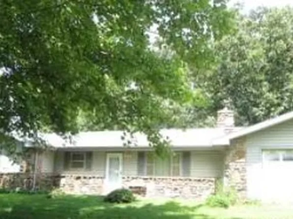 14442 Shipe Rd, Gravette, AR 72736