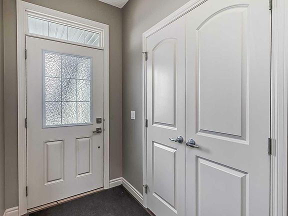 3rd image of 1075 Evanston Dr NW