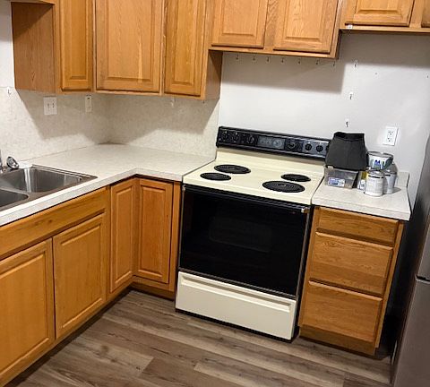 5th image of 108 N Grant Ave