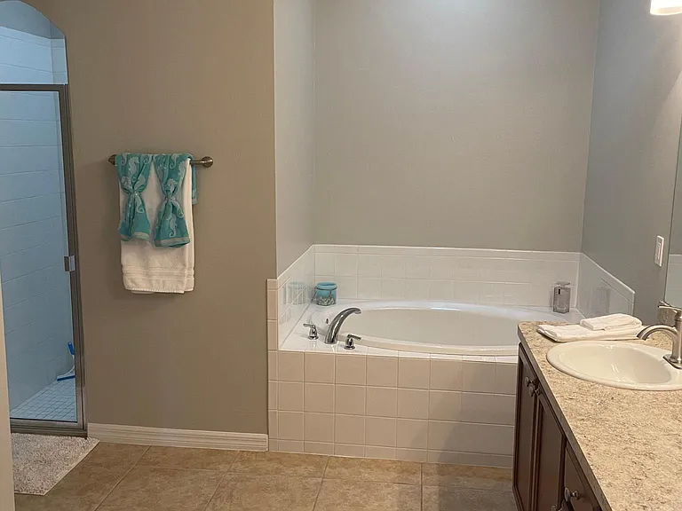 2721 SW 18th Ave — Photo 14
