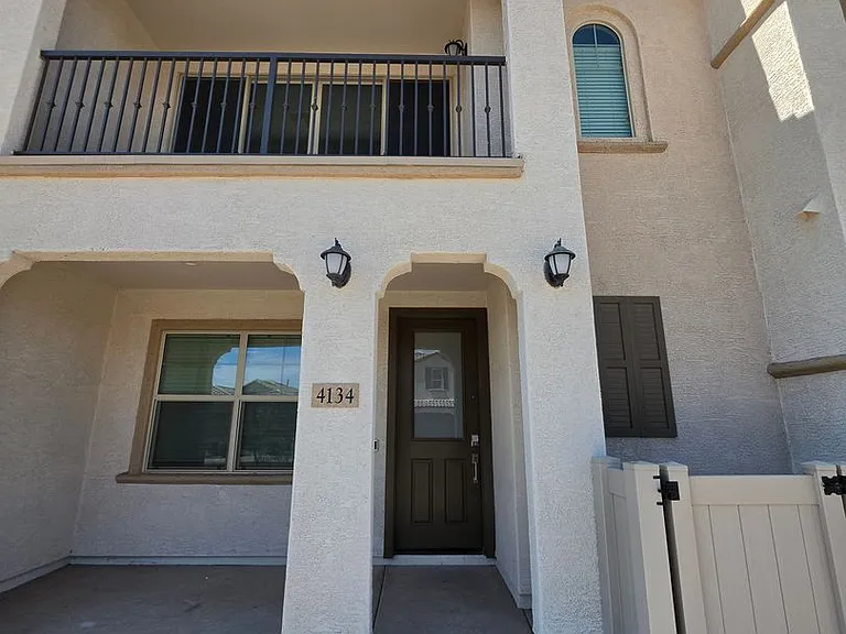 4134 E Pinto Dr — Photo 3