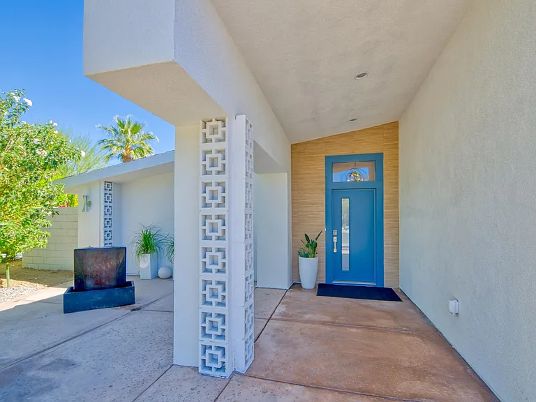 Sandsal Cir — Photo 33