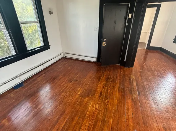 574 Central Ave, Albany, NY 12206