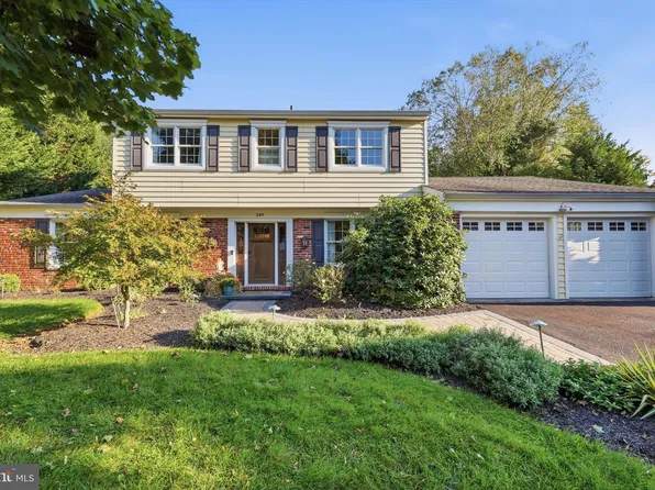 349 Margery Rd, Yardley, PA 19067
