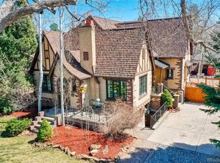 1560 Glen Dee Dr, Lakewood, CO 80215