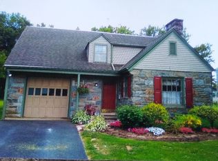 58 Rose Ave, Leola, PA