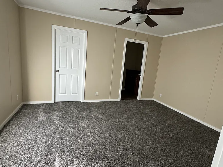 719 Artesian Rd #19 — Photo 4