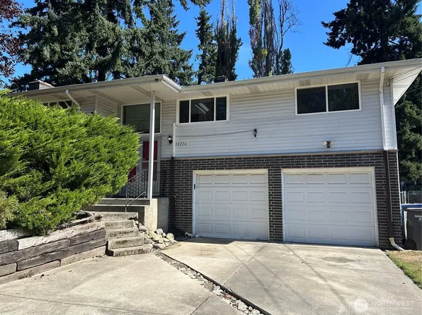 32216 39th Avenue S, Federal Way, WA 98001