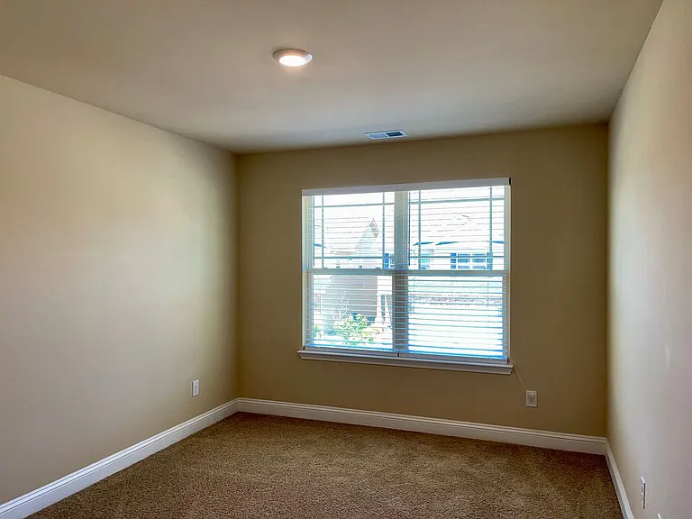 2651 Lovejoy Crossing Ln — Photo 13