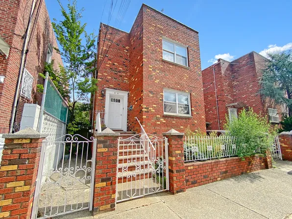 2141 75th St, East Elmhurst, NY 11370