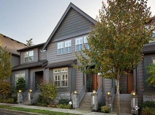 10222 SW Windwood Way, Portland, OR 97225