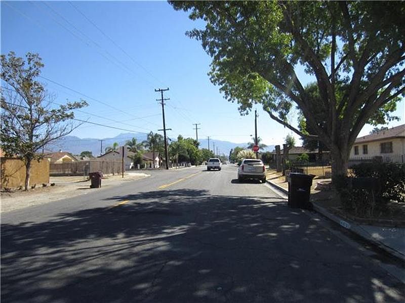 2nd image of 41979 Mayberry Ave