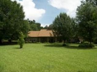 22217 Longleaf Dr, Covington, LA 70435