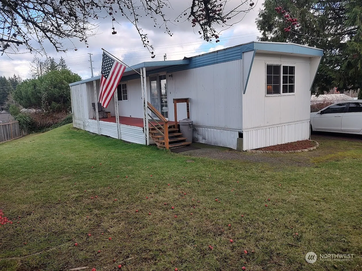 13320 Highway 99 #3 photo 1