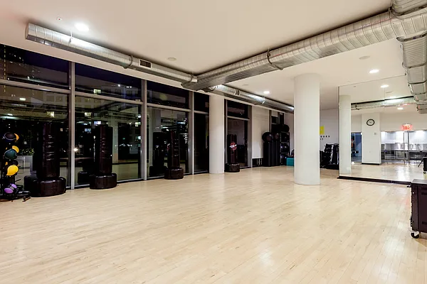 Rented by Mirador Real Estate | media 73