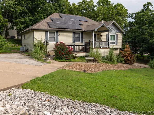 11 Trevino Ct, Lake Ozark, MO 65049