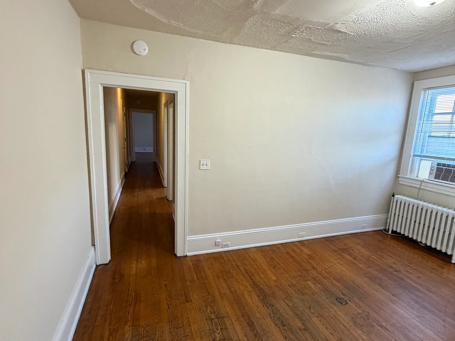2 bed, 785 sqft, $1,150 — Photo 4