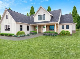 35177 Walleye Ct, Summit, WI 53066