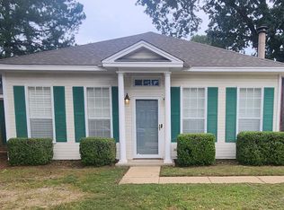 414 River Oaks Dr, Wetumpka, AL 36092