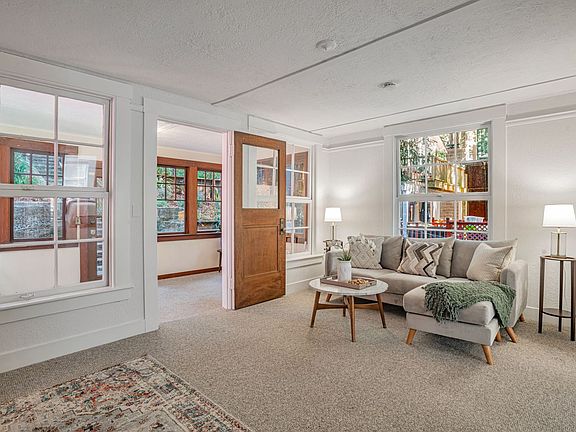 3rd image of 337 Madrone Ave