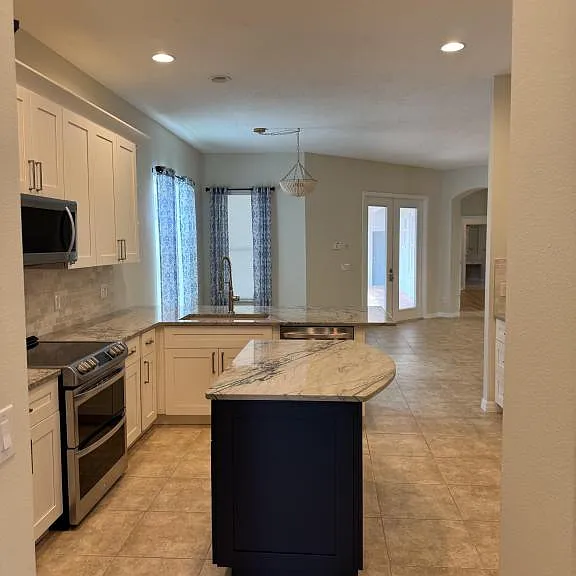 420 Park Lake Dr — Photo 23