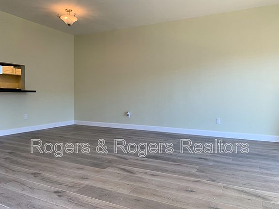2nd image of 6977 Chantel Ct